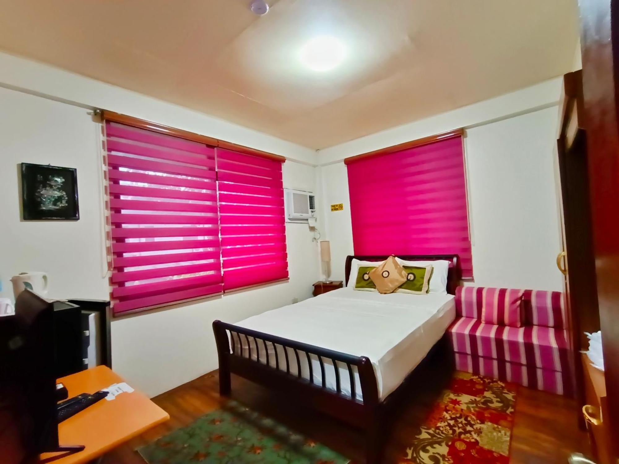 Monte Rio Gardens Bed & Breakfast Alaminos Exterior foto