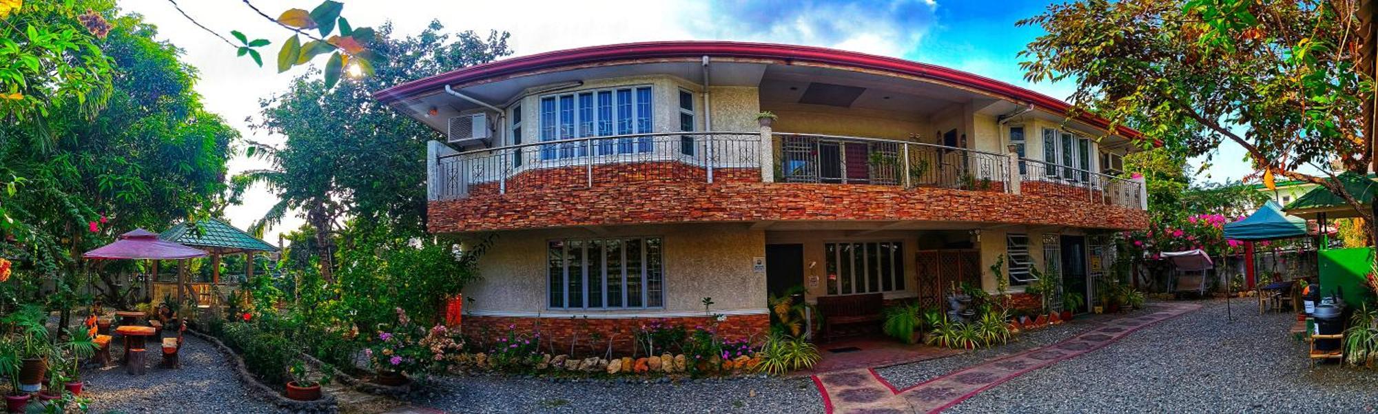 Monte Rio Gardens Bed & Breakfast Alaminos Exterior foto